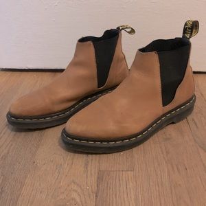 Doc Martens Pointed Toe Chelsea Boot